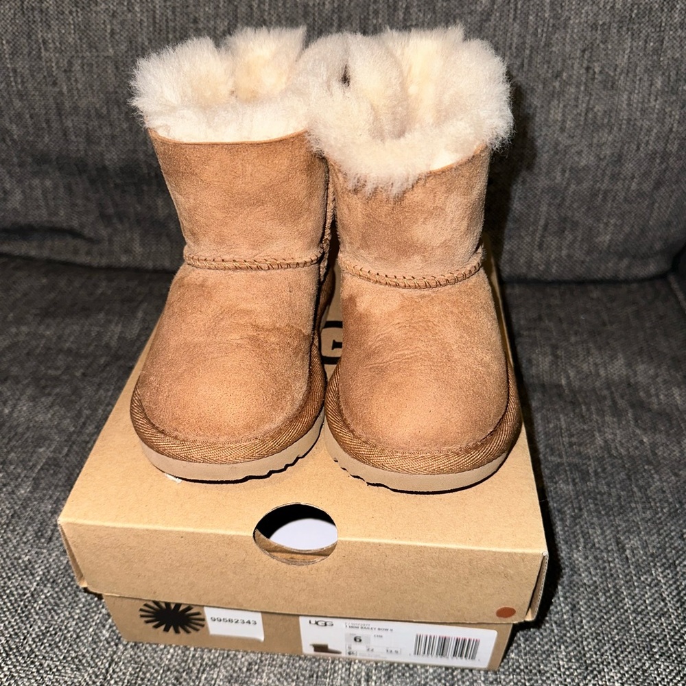 UGG Bailey Bow II Boot